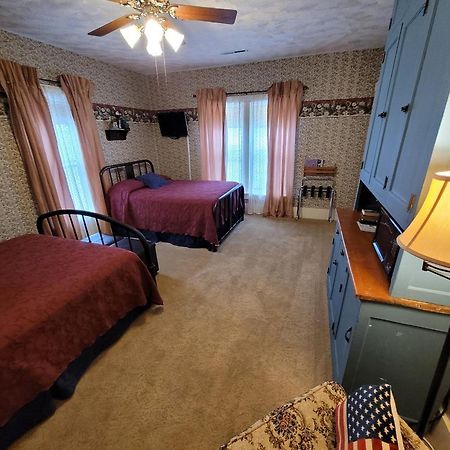 Prairie House Manor Bed And Breakfast De Smet Екстериор снимка