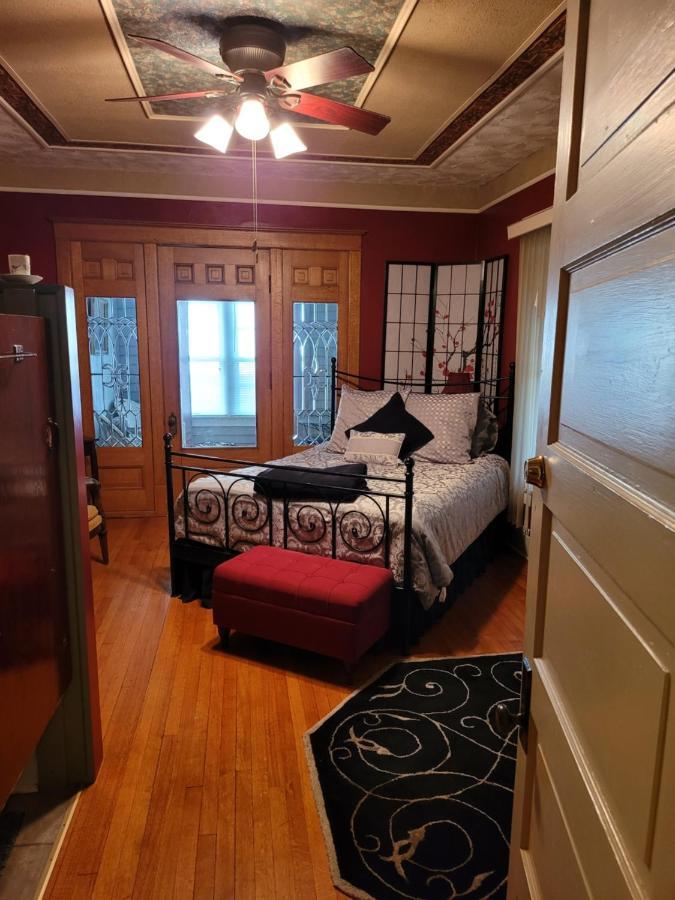 Prairie House Manor Bed And Breakfast De Smet Екстериор снимка
