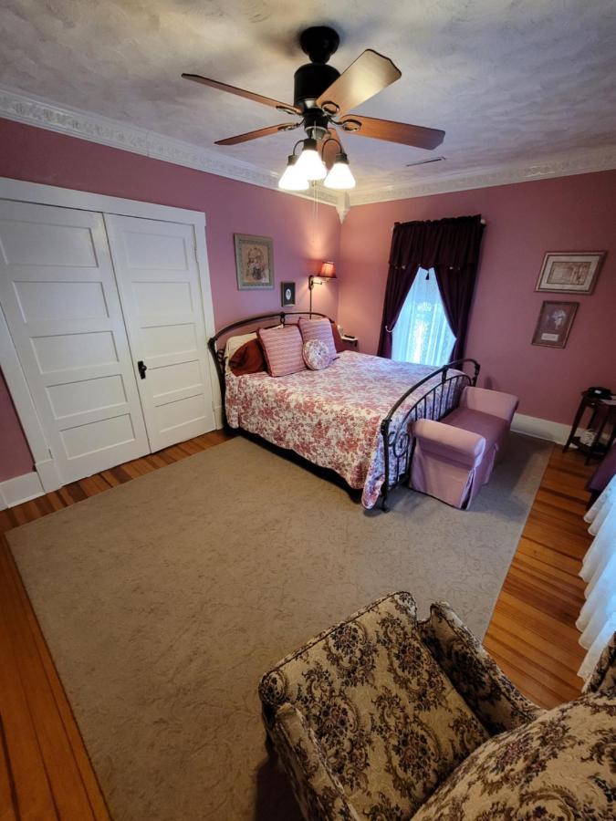 Prairie House Manor Bed And Breakfast De Smet Екстериор снимка